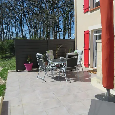 Le Colombie Gouleme Bed & Breakfast Concores
